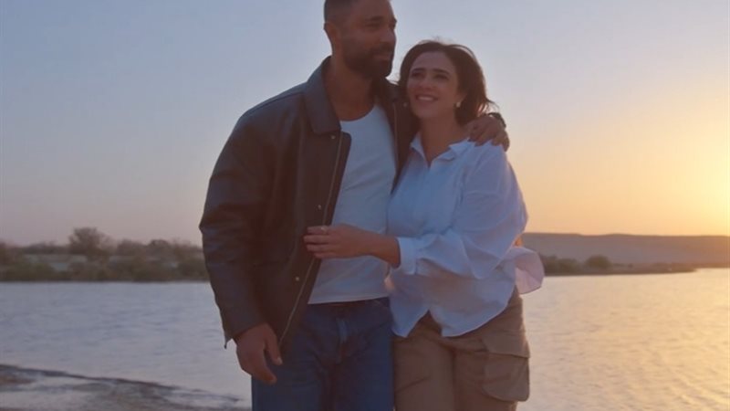 كريم فهمي وياسمين