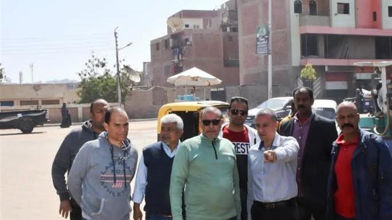 محافظ أسوان يتابع