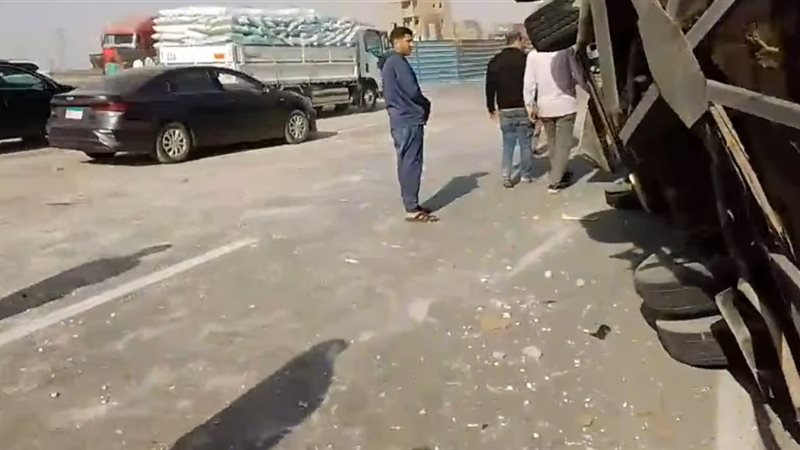 اثار الحادث 