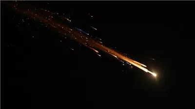 40 قذيفة استهدفت بلدات حدودية.. إعلام إسرائيلي يعلن عن وجود قتلى ومصابين