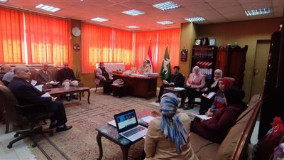 نائبة محافظ الشرقية تجتمع بلجنة اليونسكو لمناقشة خطة محو الأمية 