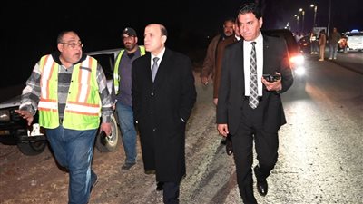 محافظ الغربية يتفقد رصف طريق زفتى – السنطة ويؤكد استمرار تطوير شبكة الطرق