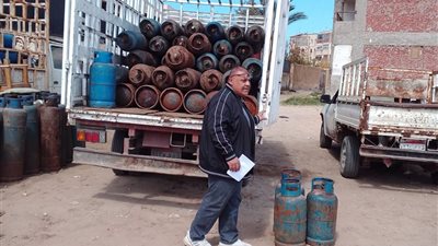 تحرير 56 محضرا تموينيا بدمياط خلال حملات مكثفة على المخابز والأسواق 