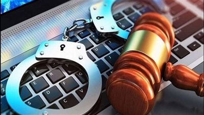 الابتزاز والتشهير عبر السوشيال .. عقوبات مشددة بالقانون تصل إلى السجن 7 سنوات 