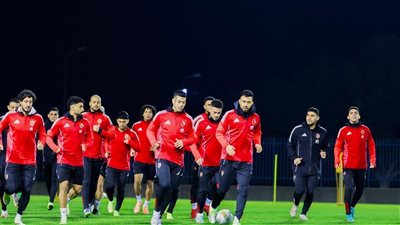 «ليه ميلعبش بالنهار».. شوقي السعيد ينتقد توقيت مباريات الأهلي