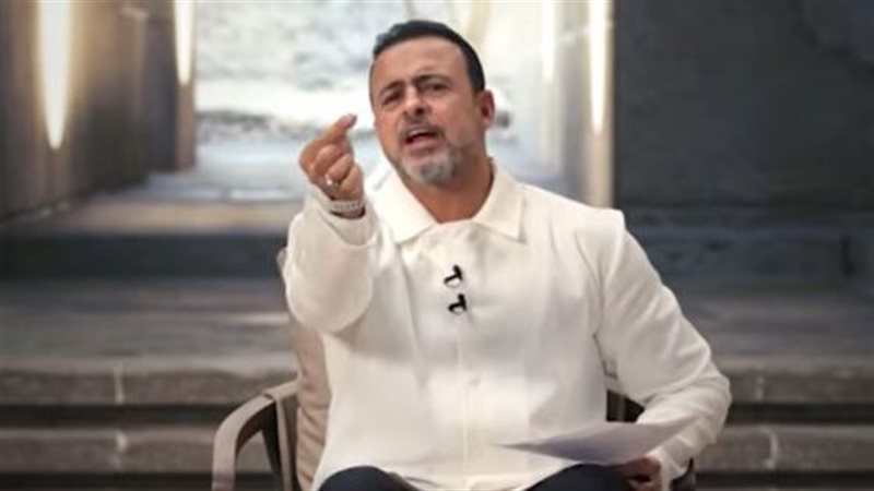 مصطفى حسني 