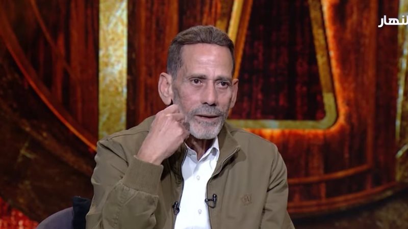 محمود عزب 