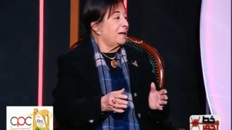 سميرة عبدالعزيز