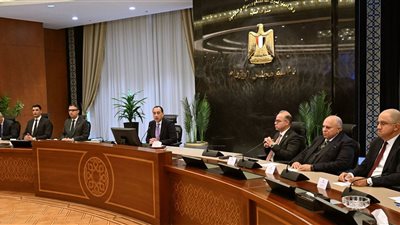 الغرف الصناعية والتجارية: رئيس الوزراء يؤكد تأمين الاحتياجات التمويلية 