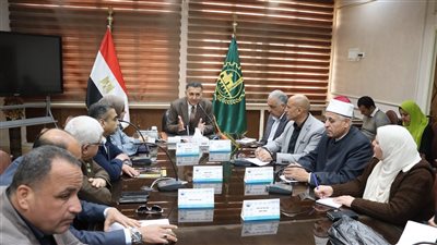 محافظ القليوبية يترأس اجتماعًا لمتابعة الاستعدادات النهائية لاستقبال عيد الفطر