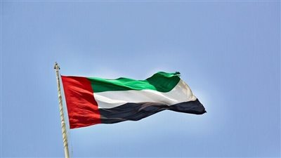 الإمارات تسهل عودة حاملي الإقامة الذهبية والمقيمين
