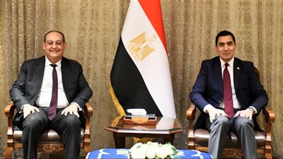 جوهر نبيل يبحث تعزيز العلاقات الدولية الشبابية والرياضية مع الخارجية