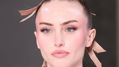 إطلالات العيد المستوحاة من ألوان الربيع… كوني متألقة بلا مجهود