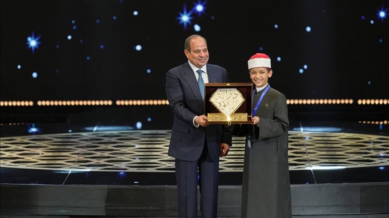 جانب من تكريم عمر