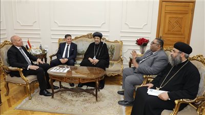 محافظ القاهرة يستقبل وفد بيت العائلة المصرية لتقديم التهنئة بحلول عيد الفطر