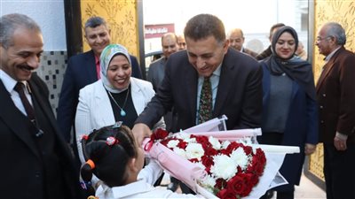 محافظ القليوبية يشارك «فتيات مؤسسة البنات» فرحة الإفطار بمناسبة عيد الفطر