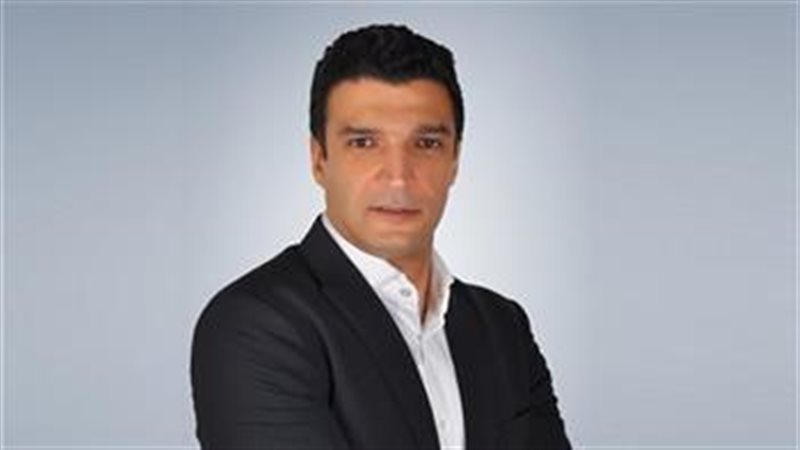  خالد هاشم وزير الصناعة