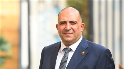 مطالب برلمانية باستثناء المدن السياحية من قرار الغلق لحماية العملة الصعبة