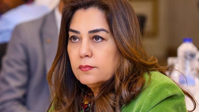 منال عوض