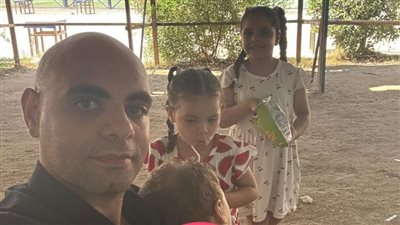 أب يستغيث عبر «فيسبوك»: 3 ساعات فقط لرؤية أطفالي كل أسبوع
