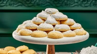 كعك العيد المصري لعيد الفطر … خطوات سهلة لتحضيرك في البيت 	