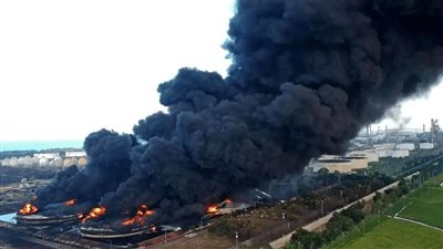 هجوم على مصفاة ميناء الأحمدي الكويتية.. وتوقف وحداتها عن العمل