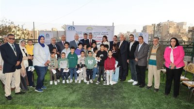 في عيد الفطر.. محافظ الجيزة يلتقي نزلاء دور الأيتام والمسنين بالعجوزة