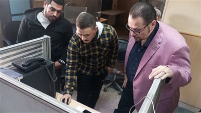 وكيل صحة الشرقية يتابع غرفة الأزمات ومركز الخدمات الطارئة بديوان المديرية