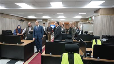 محافظ أسيوط: مركز السيطرة وغرفة العمليات يواصلان العمل بكامل طاقتهما  