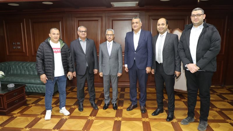 محافظ بنى سويف ووفد