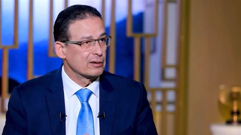 عاطف سالم