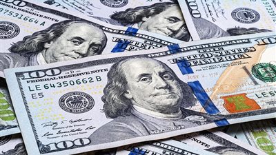 تحديث لحظي.. الدولار يواصل صعوده أمام الجنيه في البنوك المصرية اليوم