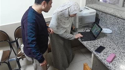 وكيل صحة دمياط يتابع انتظام العمل بالمستشفيات بعد انتهاء إجازة عيد الفطر