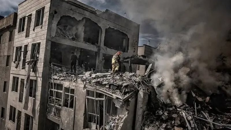 إيران 