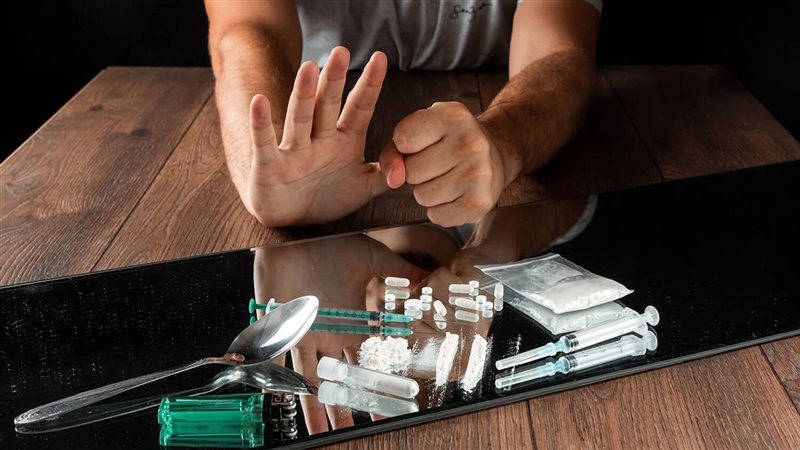علاج الإدمان