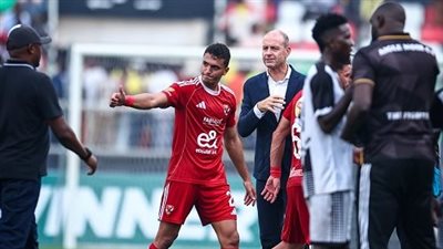نفي قاطع من الأهلي لما تردد بشأن ملف توروب والعقود .. تفاصيل