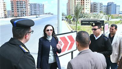 محافظ البحيرة توجه برفع الاشغالات وتركيب لوحات إرشادية لتعزيز السلامة المرورية