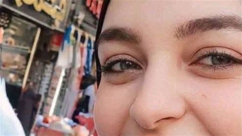 متغيبة 