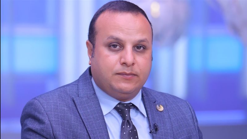 الدكتور عاصم حجازي