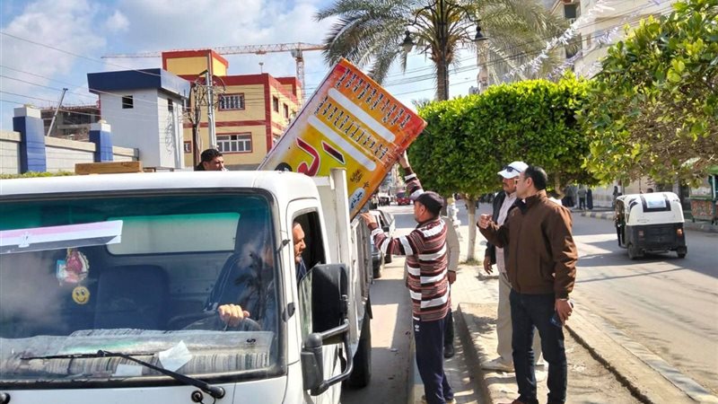 رفع إشغالات بشوارع