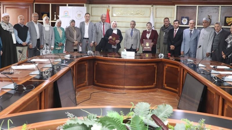 من مراسم توقيع البروتوكول