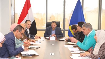 محافظ دمياط يناقش تقنين أراضي الدولة ويؤكد تسريع الإجراءات لخدمة المواطنين