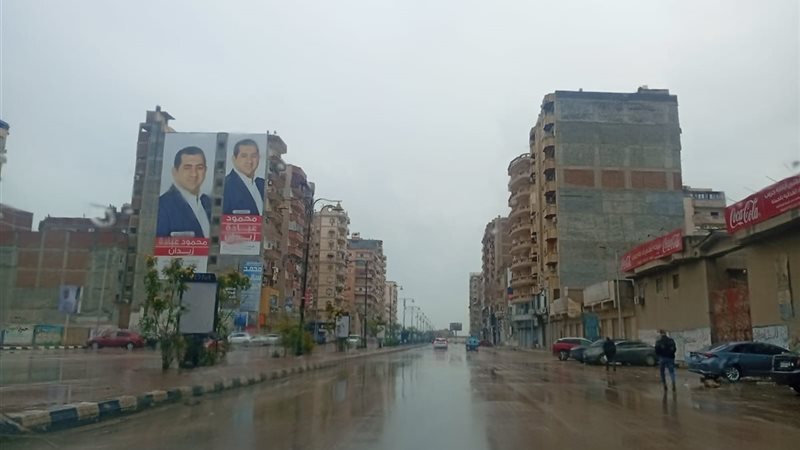 أمطار غزيرة على البحيرة