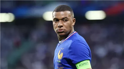 ​مبابي يكسر صمته: ركبتي بخير.. وجاهز لقمة البرازيل