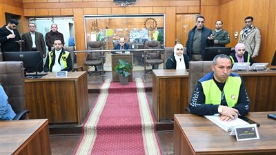 محافظ الغربية يترأس غرفة العمليات المركزية بمركز سيطرة الشبكة الوطنية