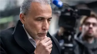 بعد سنوات من الجدل..القضاء يحكم بالسجن 18 عام على حفيد مؤسس جماعة الإخوان