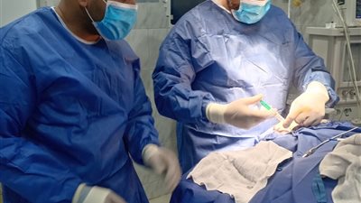 صحة الشرقية: جراحة متقدمة تنقذ حياة طالبة مصابة بكسر بقاع الجمجمة ونزيف بالمخ