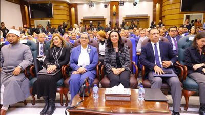وزيرة التضامن الاجتماعي تشهد حفل تكريم الأمهات المثاليات لعام 2026