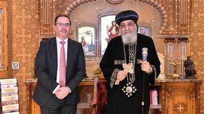 البابا تواضروس الثاني يستقبل سفيري بريطانيا وإيطاليا بالقاهرة