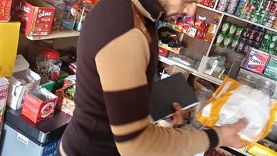 حملات مكثفة للتموين بدمياط تسفر عن 40 محضر مخالفات بالمخابز والأسواق